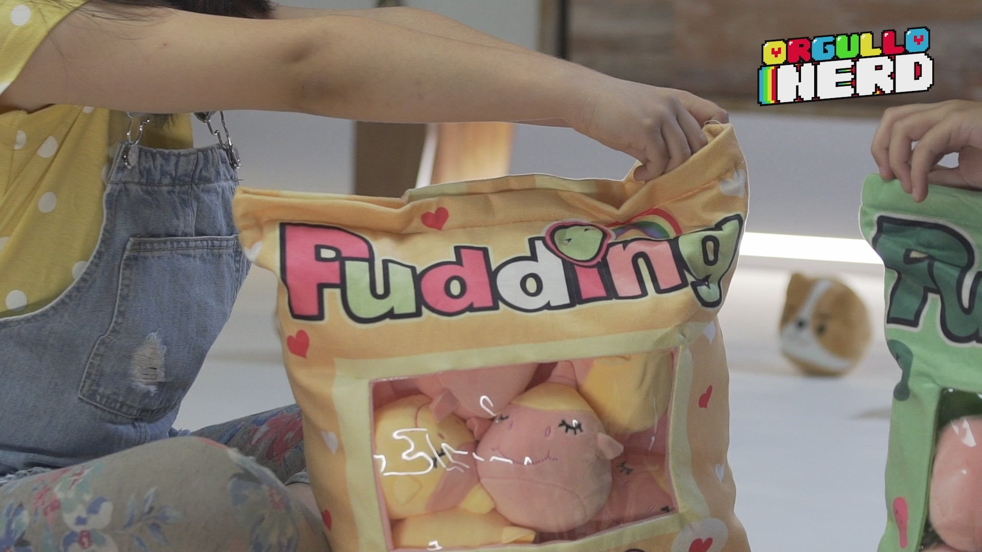 Almohada Rellena de Peluches - Gatito amarillo + ENVÍO GRATIS